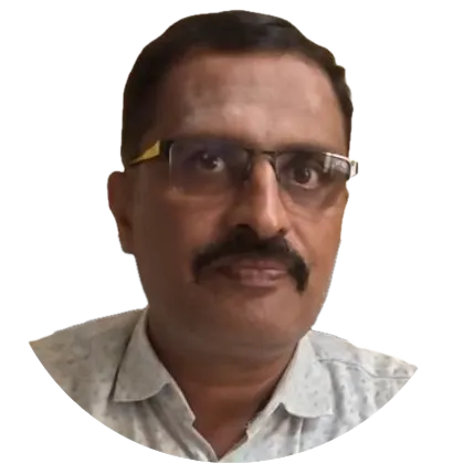 Portrait of Mr. Mahadevaprasad sharing their experience with Aakar Social Ventures